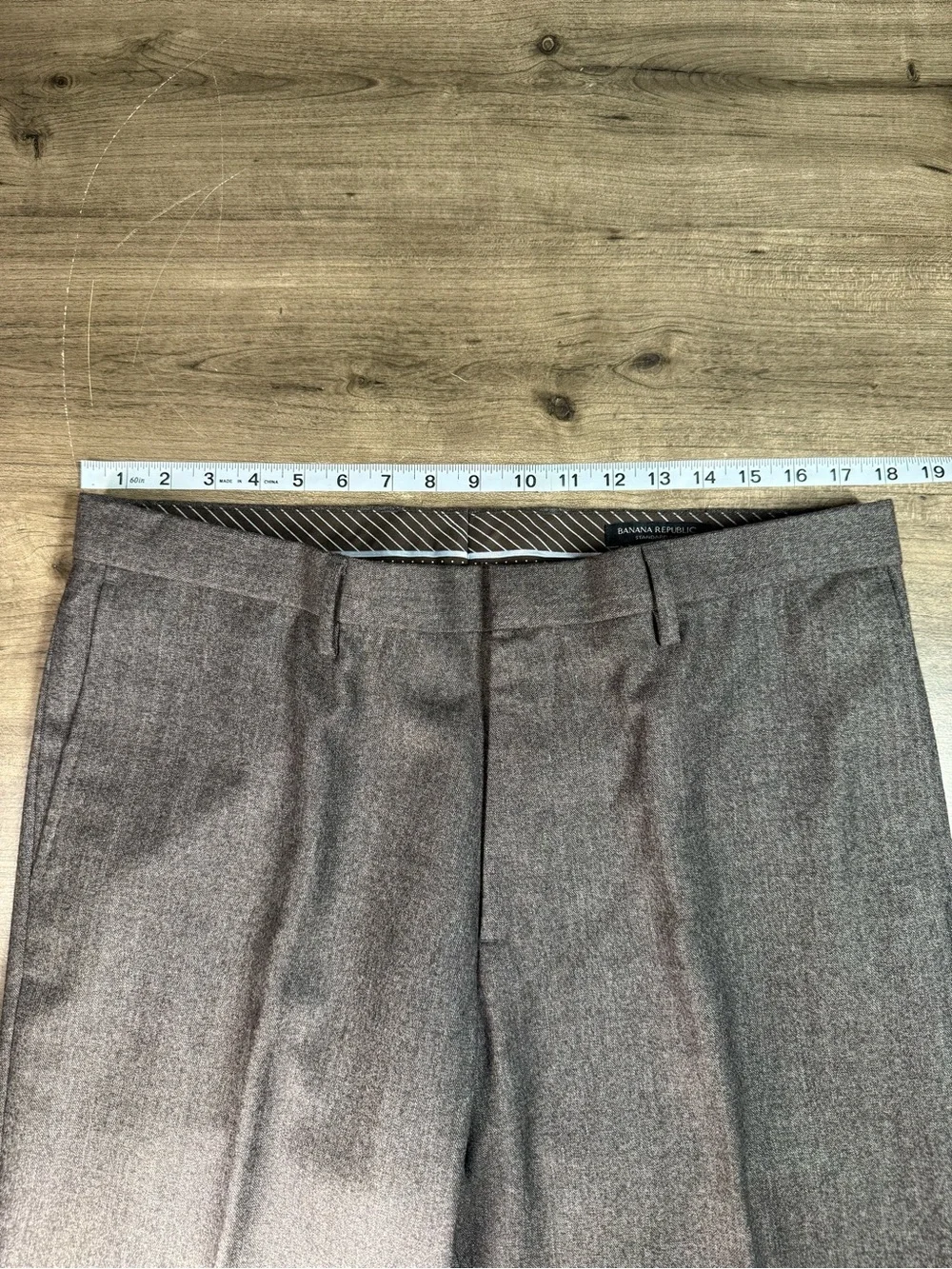 Banana Republic 100% Wool Pleated Dress Pants Mens 34x30 Brown Standard Fit EUC